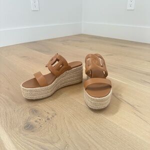 Hermes wedges